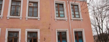 Киевская экспертиза опровергла предыдущие заключения об аварийности 10 школы