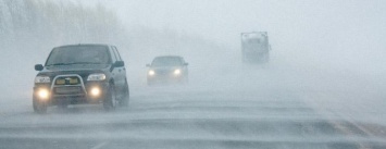 Непогода сделала невозможным проезд по некоторым направлениям в Бердянске