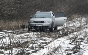 В Запорожской области объявили план-перехват: полицейские гнались за серийными преступниками