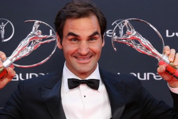 Федерер назван спортсменом года по версии Laureus Awards