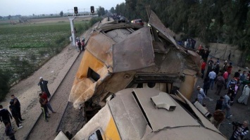 В Египте столкнулись два поезда, погибли 15 человек