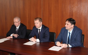 Член Центризбиркома Антон Лопатин и руководитель РФСВ Максим Лесков посетили Севизбирком с рабочим визитом
