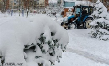 В Киеве из-за гололеда пострадали более 100 человек