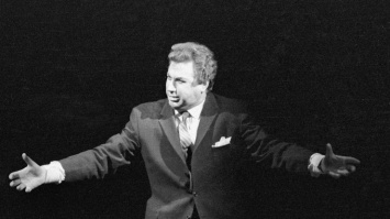 В Литве скончался всемирно известный оперный певец