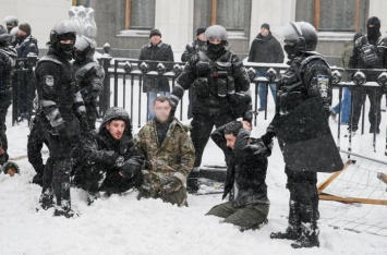 Разгон МихоМайдана: политолог Стоякин рассказал, почему в воскресенье не было народного вече