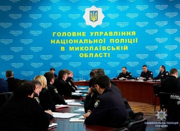 Руководство поощрило николаевских полицейских, которые оперативно вычислили мать-убийцу