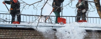В Киеве начали штрафовать за неочищенные крыши