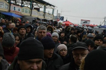 Одесский «7-й километр» вышел на митинг против повышения цен