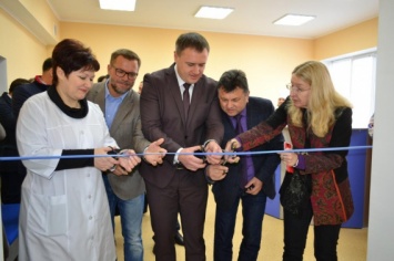 Главный медик Украины Ульяна Супрун побывала в больницах Николаева и Баштанки