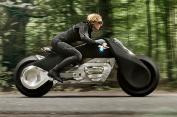 Глава BMW Motorrad пообещал, что не будет создавать электромотоциклы