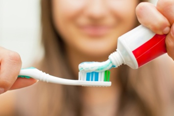 Зубная паста не помогает защитить эмаль