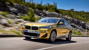 BMW расширяет количество комплектаций X2 в России