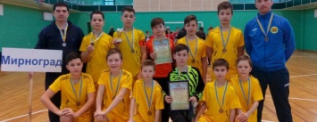 Футболисты ДЮСШ Мирноград заняли 3-е место на межрегиональном турнире, покровчане не смогли выйти из группы