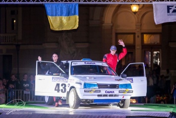 Единственный профессиональный николаевский экипаж ищет спонсоров для участия в Чемпионате Украины по мини-ралли