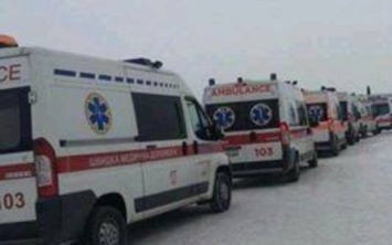 Из-за снежного коллапса на Днепропетровщине врачи не могут попасть к пациентам