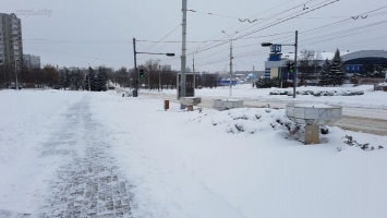 Снежные заносы на дорогах: Мариуполь отрезан от Одессы