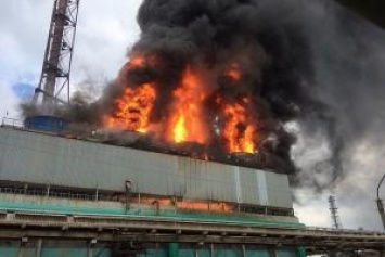 Смертельный пожар в Кемерово: официальные лица озвучили первую версию происшествия в ТРЦ "Зимняя вишня"