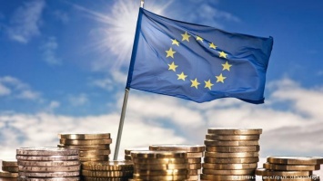 Греция получит от Евросоюза 6,7 млрд евро