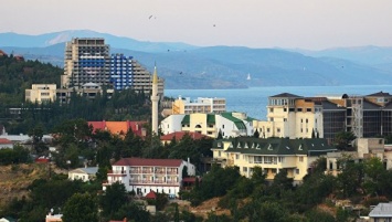 В Крыму нет серьезных предпосылок к росту цен на недвижимость - эксперт