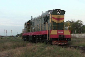 На Кировоградщине тепловоз протаранил автобус со школьниками