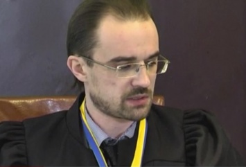 Днепропетровский райсуд остался без еще одного судьи-нарушителя