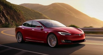 Tesla Model S отзываются из-за проблем с рулевым управлением