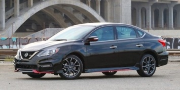 Обновленный седан Nissan Sentra представят в 2019 году