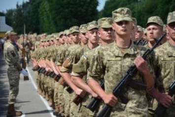 Весенний призыв в Украине: кто и сколько будет служить в армии