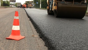 В Краматорске убирают кладбища и ремонтируют дороги