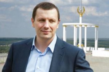 Нардеп Сергей Дунаев контролирует распределение бюджета Лисичанска и «выкачивает» из него миллионы