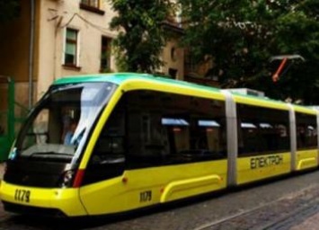 Киев получил партию новых низкопольных трамваев "Электрон"