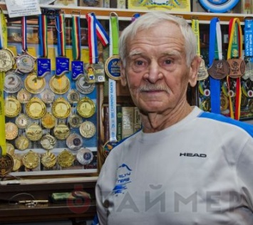 86-летний одесский пловец отличился на открытом кубке Польши по плаванию