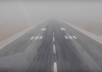 "Антонов" показал кадры приземления "Мрии" во время песчаной бури в Саудовской Аравии (видео)