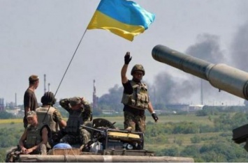 Появились неизвестные ранее впечатляющие кадры боев с боевиками на Донбассе. ВИДЕО