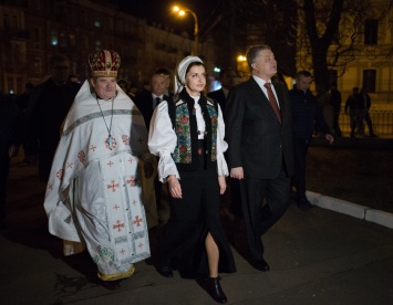 Марина Порошенко на пасхальной службе в Киеве