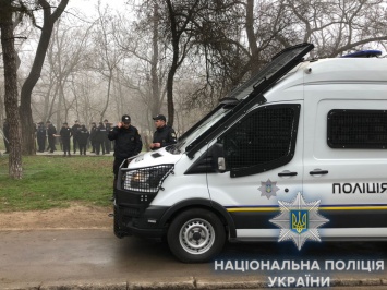 Полиция охраняет Одессу в усиленном режиме в Дня освобождения города от фашистов