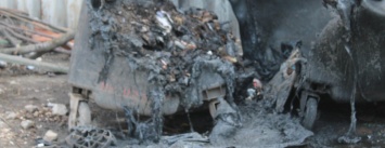 В Славянске горят мусорные баки