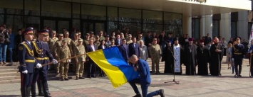 В Днепре более ста парней принесли клятву призывника (ФОТОРЕПОРТАЖ)