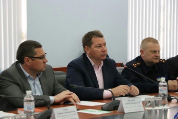Андрей Гордеев встретился с делегацией Международной миссии пожарной помощи США