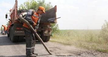 На Харьковщине начали ремонтировать дороги