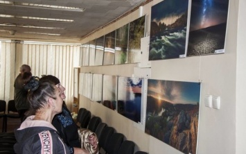 В херсонской библиотеке открылась фотовыставка