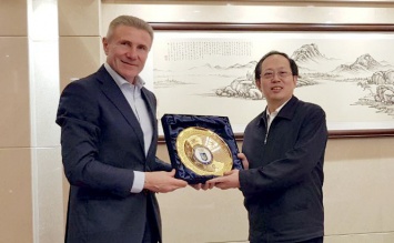 Бубка обсудил с президентом НОК Китая условия сотрудничества в рамках подготовки к Играм-2022
