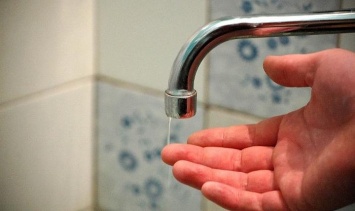 Соцсети: "Донецк - воды нет, а если есть, то пить невозможно, воняет собачатиной"
