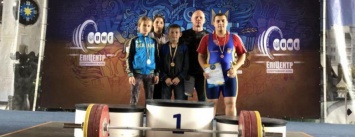 Черноморская команда по тяжелой атлетике блестяще выступила на Чемпионате Украины