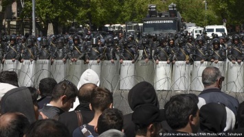 В Армении оппозиция и власть прекратили диалог