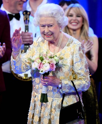 Королева Елизавета II отпраздновала 92-й день рождения