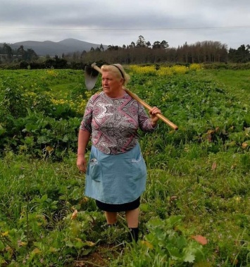 В испанском селе нашли бабушку "Одно лицо" как Дональд Трамп