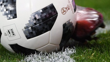 В Севастополе поддельную спортивную одежду логотипом FIFA-2018