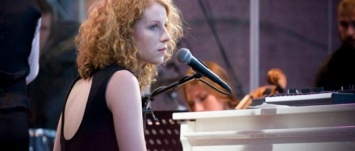 На фестивале "ГогольFest" в Мариуполе выступят Pianoбой и Алина Орлова