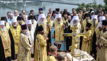 В УПЦ МП призывают прихожан писать жалобы патриарху Варфоломею - СМИ